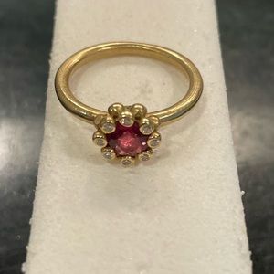 Suzy Landa ring. Size 5 1/2
